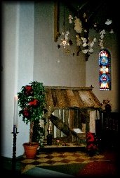 Holla Kirke julen 1999 - Julekrybba med englene